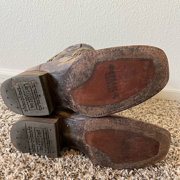 Grey Corral Cross Cowboy Boots - Picture 5 of 8